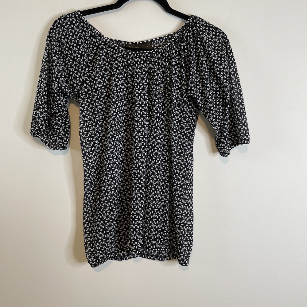 The Limited Small Black White Floral Blouse Sheer 3/4 Sleeve Peasant Top